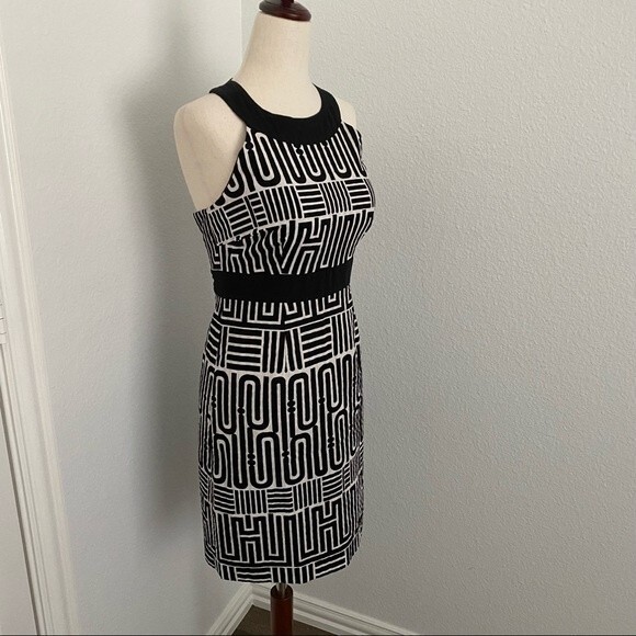 LAUNDRY by SHELLI SEGA, black white geometric halter style size 2 - Picture 2 of 13
